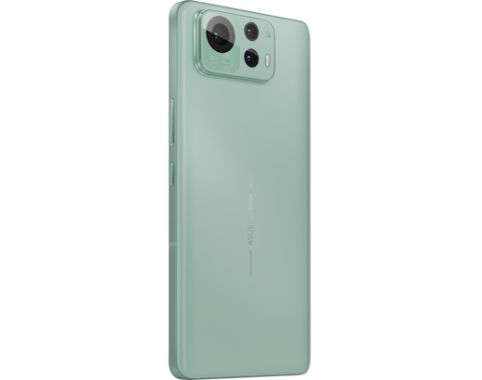 fot-2 Asus Zenfone 12 Ultra