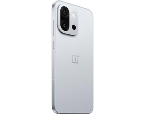 fot-4 OnePlus 13T